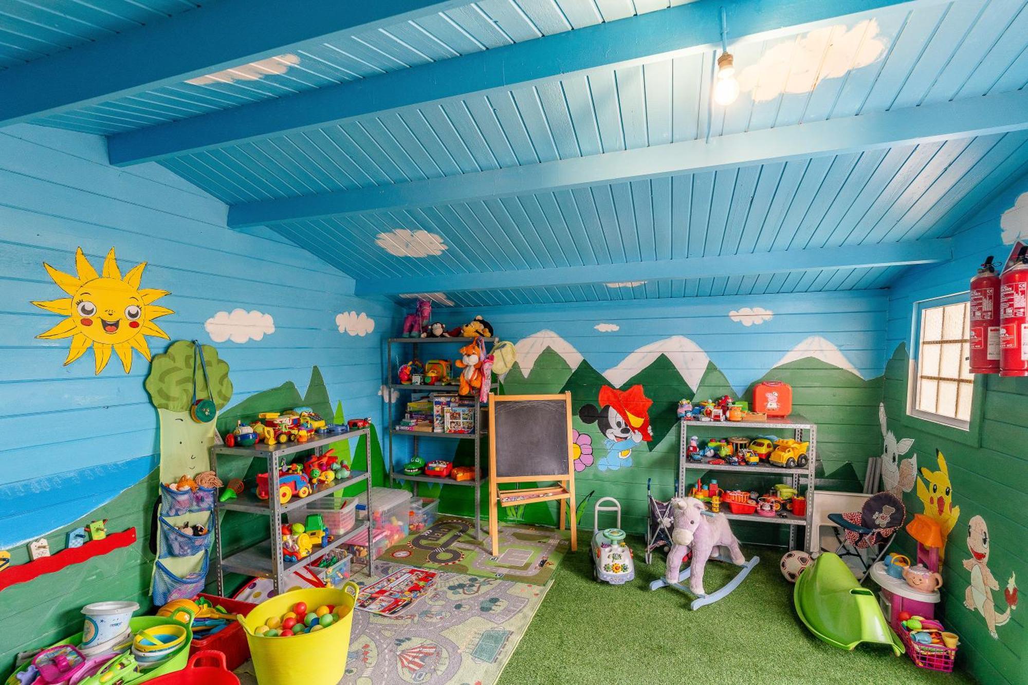 Cantueso Holiday Park Periana Екстериор снимка