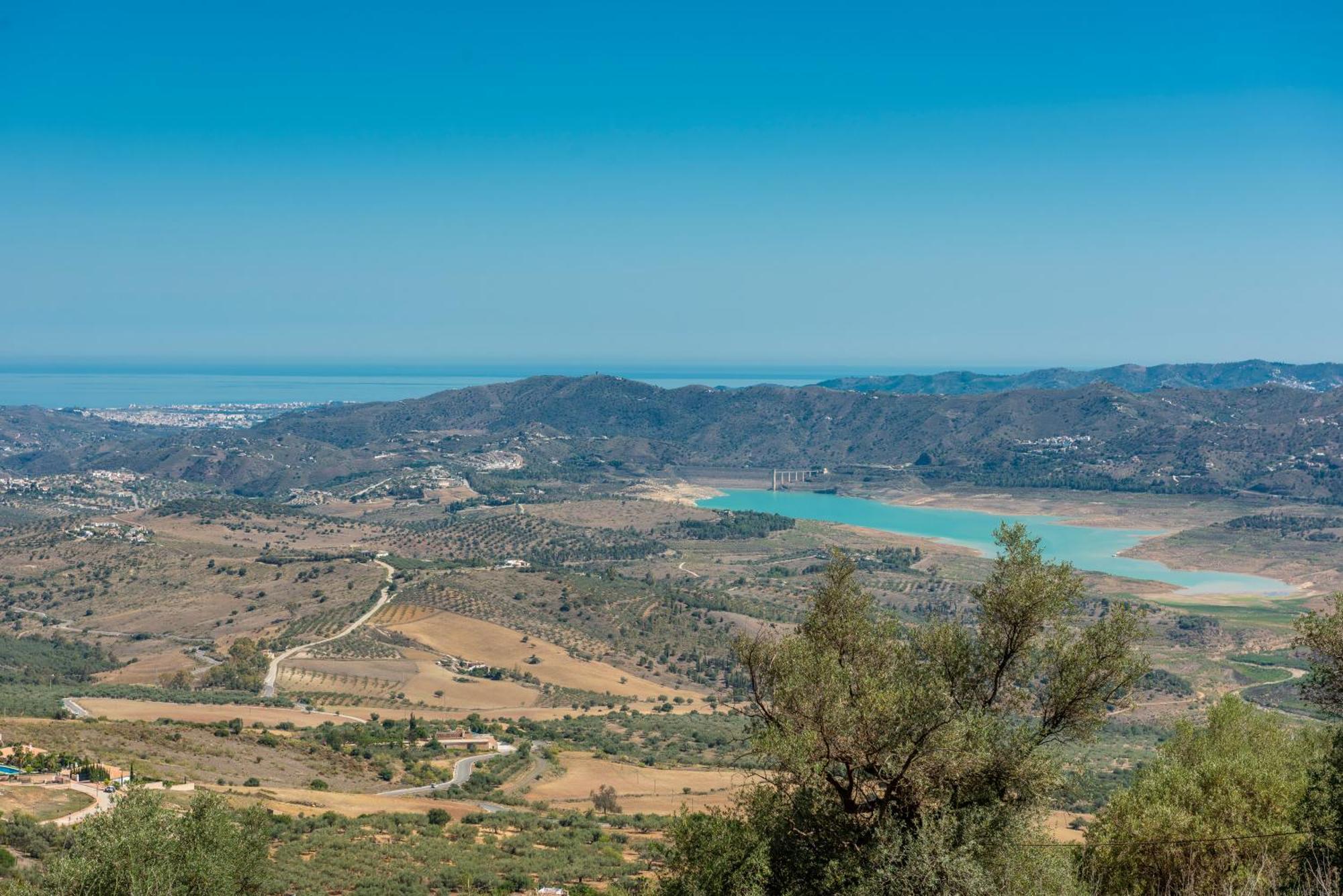 Cantueso Holiday Park Periana Екстериор снимка
